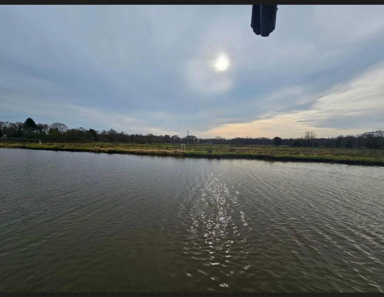 Hickling Broads Lodge Houseboat Сталъм Екстериор снимка